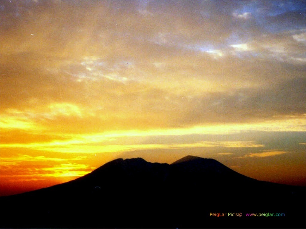 it naples mtv sunset1 dt.jpg